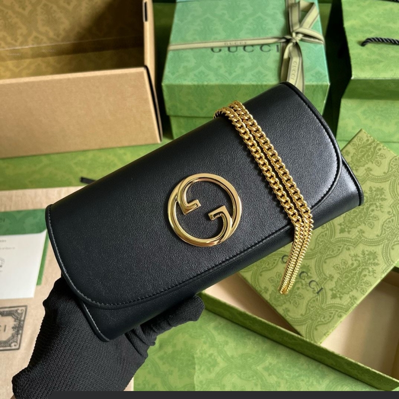 G*u*i wallets & purse